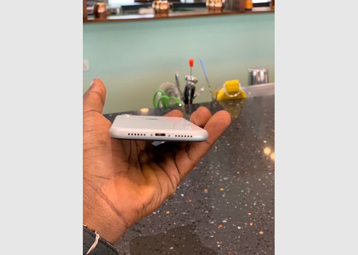 Apple iphone  XR 