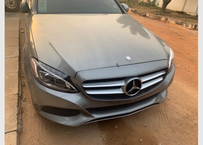Mercedes Benz C300 Unregistered