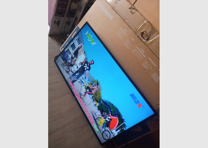 Samsung TV for sale