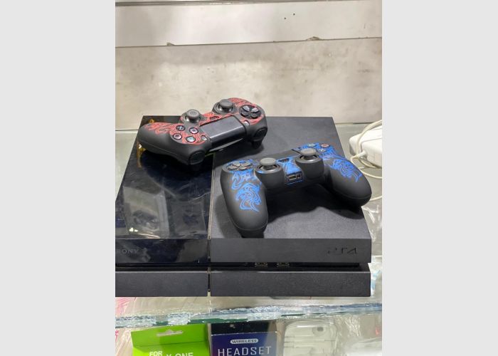  Sony PS4 Console for sale