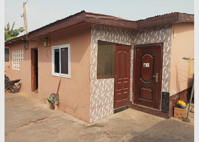   Chamber and Hall for rent at Abeka