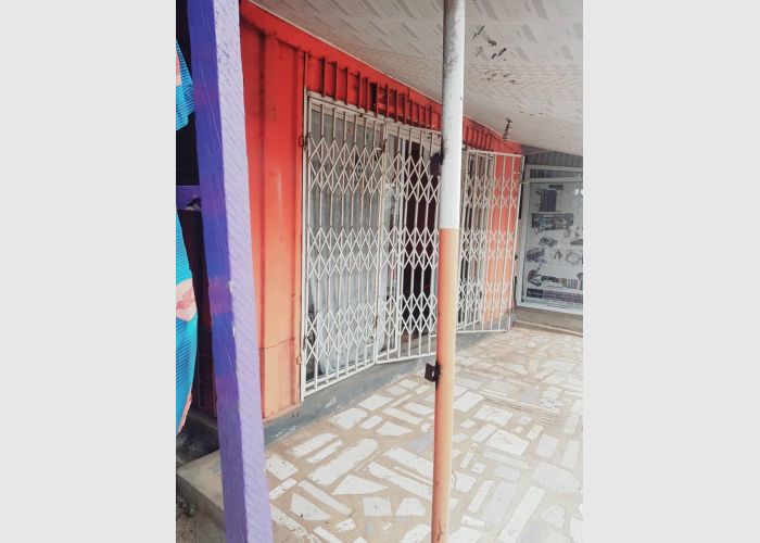 Contain Shop for Rent