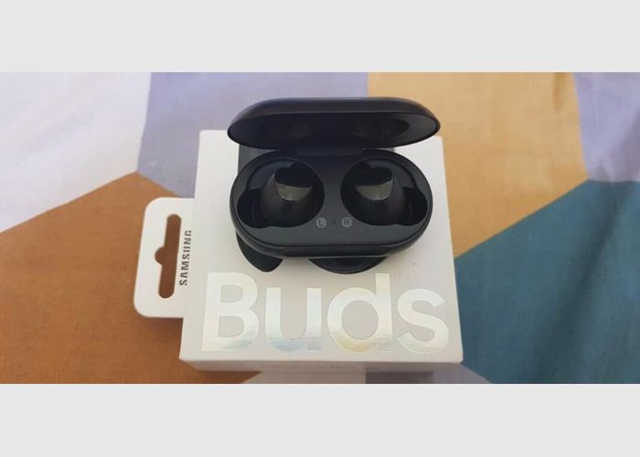  Samsung Galaxy AKG EAR BUDS
