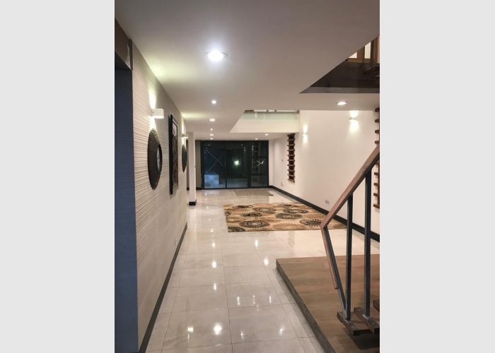 4-bedroom house for sale