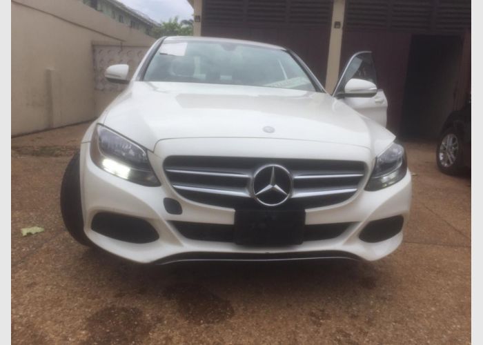 Mercedes Benz C300 Unregistered