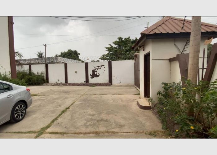 Office Up For Rent