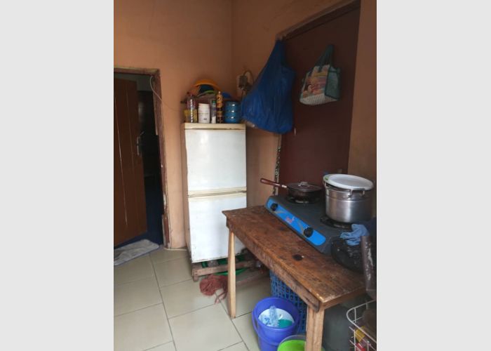 Single Room Self-Contained