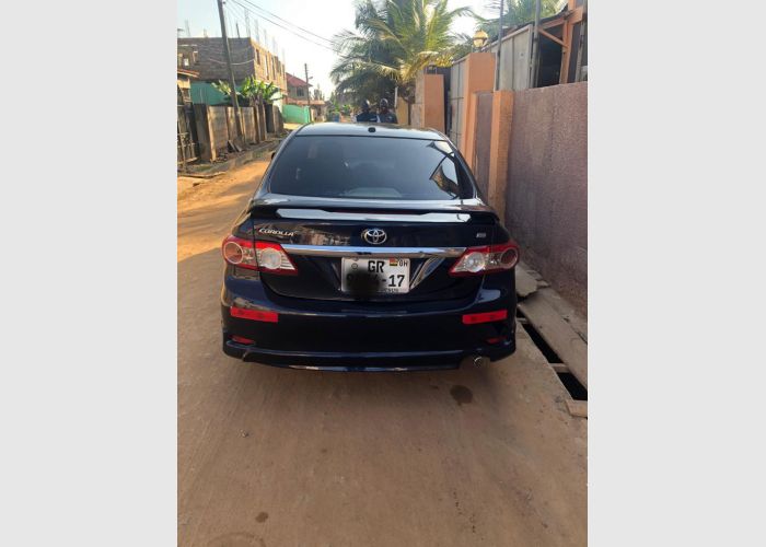 Toyota Corolla  2012