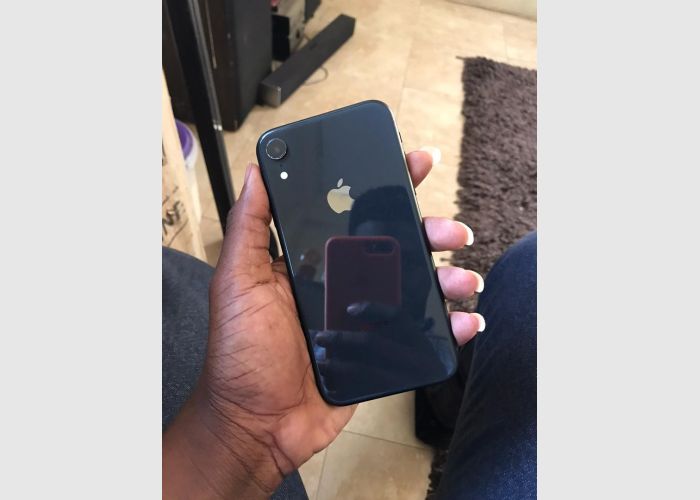 IPHONE XR