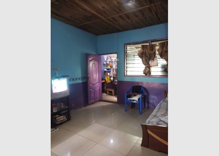  Single room self-contained 