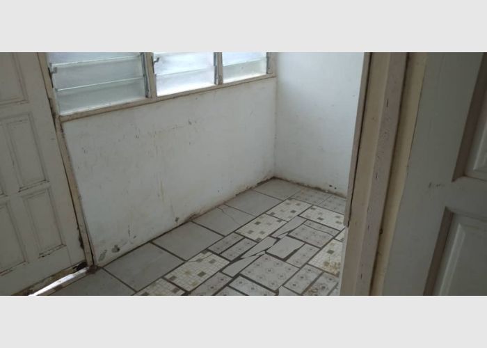 Single room self-contained