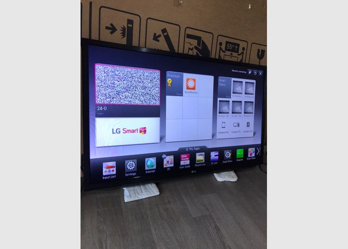 LG 47 inches TV