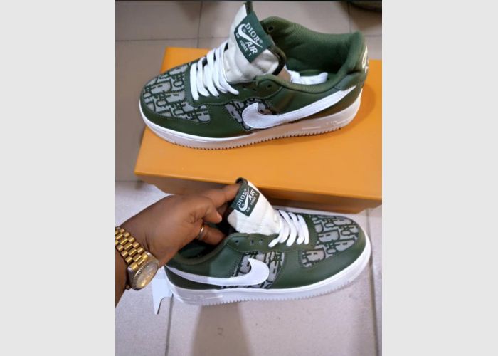 Airforce 1 X Dior 