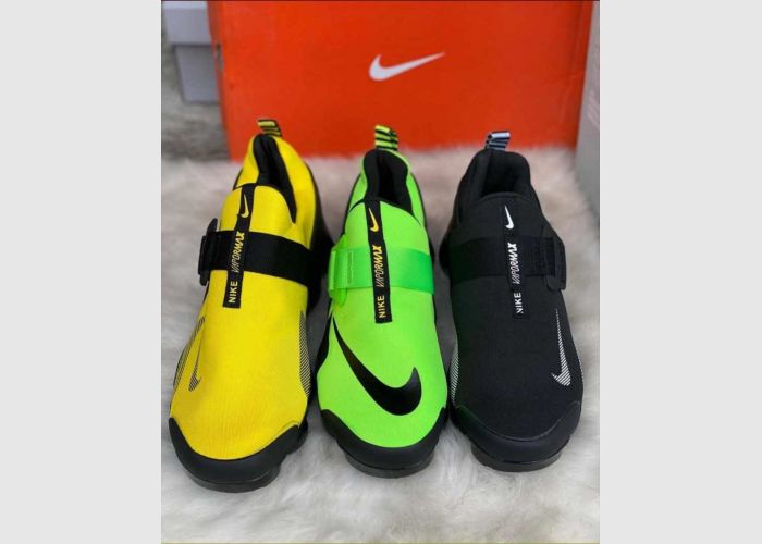 Vapour Max for sale
