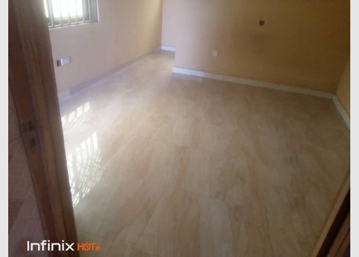 single room self-contained at Roman Hill