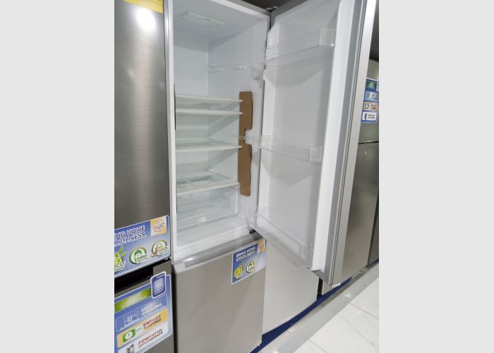 Nasco bottom freezer fridge
