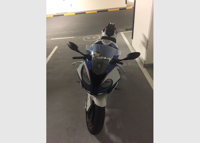 2017 BMW S1000rr whatsapp +971525471647