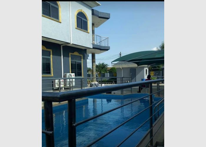   6 bedroom house for sale in West land