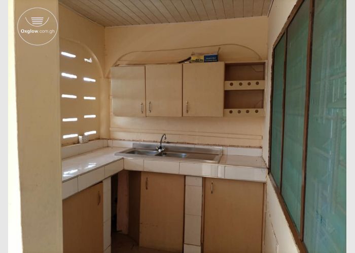 2 Bedrooms Apartment For Rent