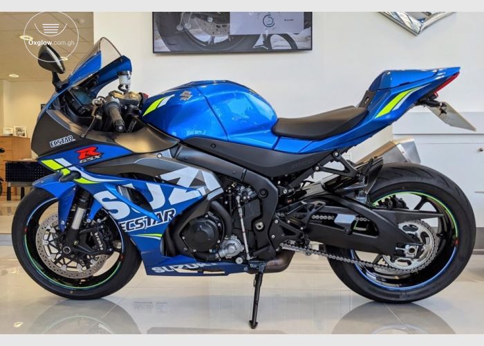 2017 Suzuki GSX-R1000 whatsapp (+971543681884) 
