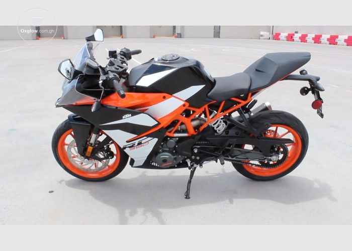 2018 KTM RC 390  WhatsApp +13236413248
