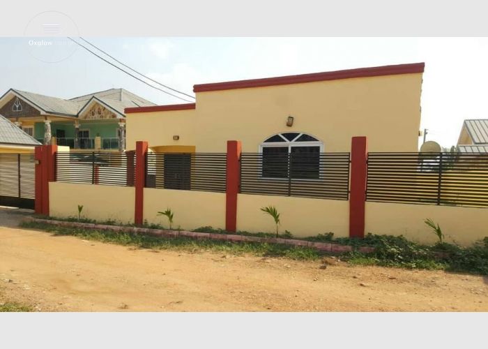 3 Bedroom House For Sale