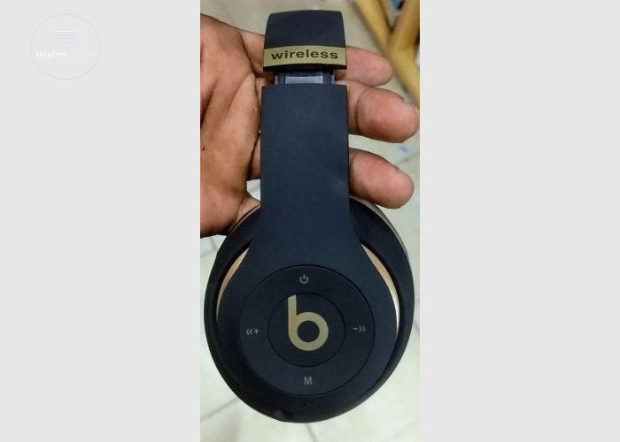 Beats Studio 3 Headsets