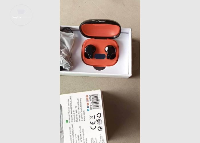 Bluetooth Earbuds