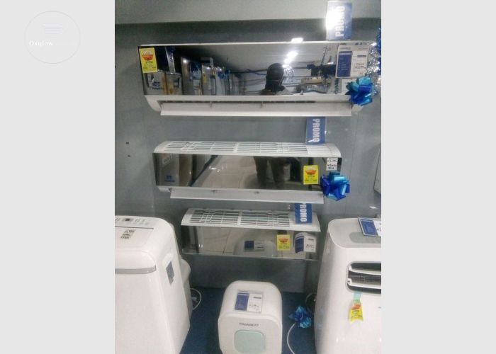 Brand New Nasco mirror design AC