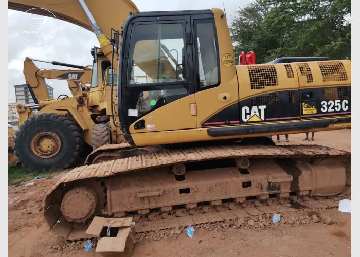 CAT excavators and Tractors for rent
