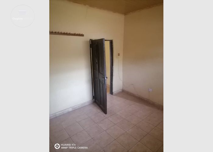 Chamber and hall self-contained