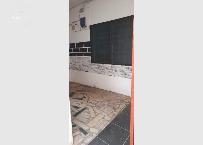 Chamber and hall with pouch for rent