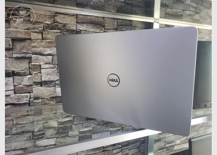 Dell Inspiron 17-7737