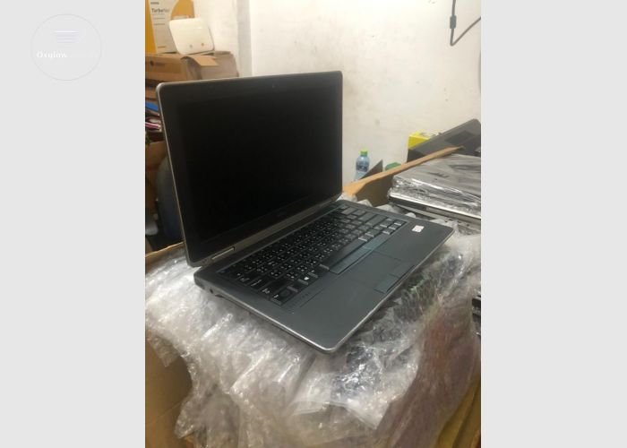 Dell  Latitude  Laptop