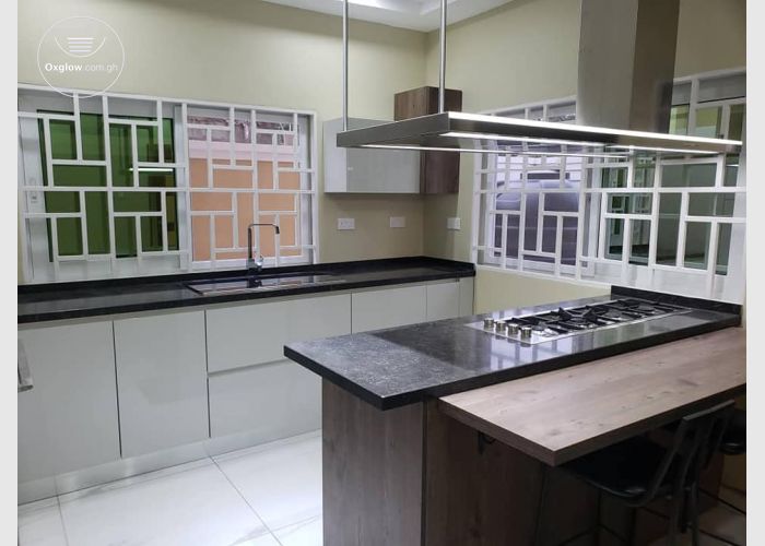 Four (4) Bedroom Executive House for Sale