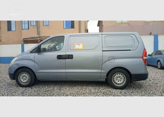 Hyundai H1 2008 Model