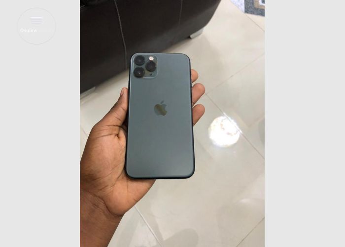 iPhone 11 pro 256 