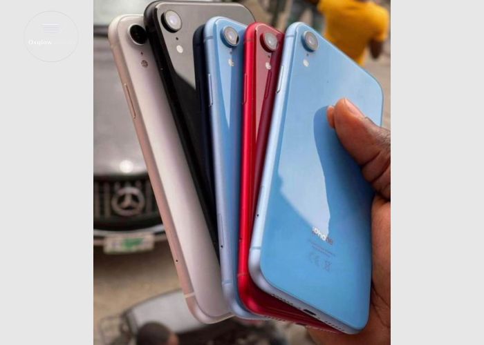 iPhone XR 64Gb