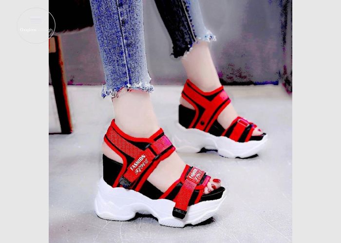 Ladies' sandals