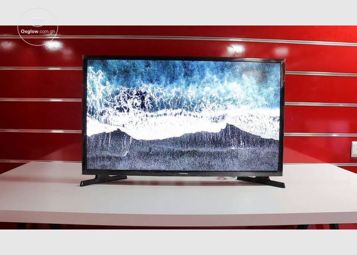 New Samsung 32" Satellite led Full Digital TV in box