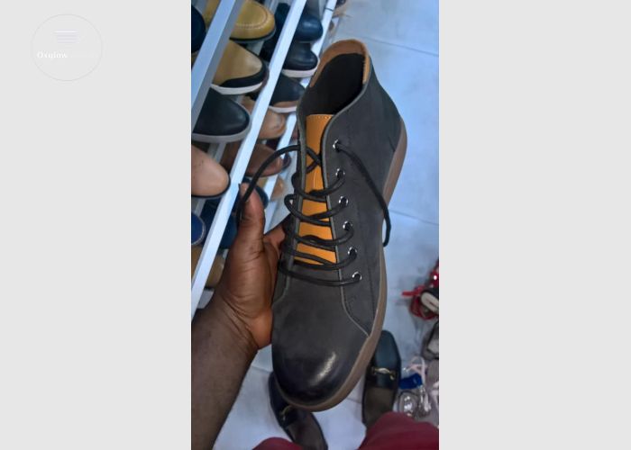Quality Snickers/Loafers