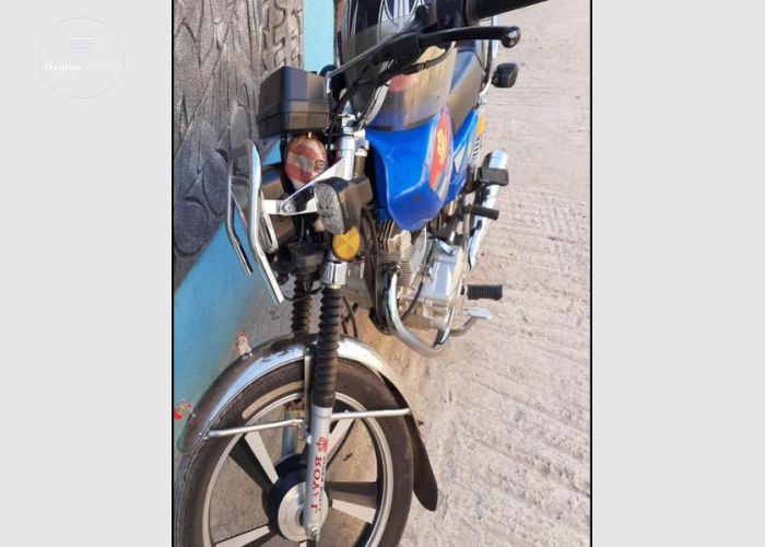 Royal 125 Motorbike