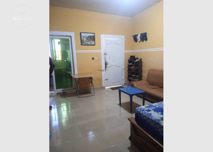 single room self contained for rent