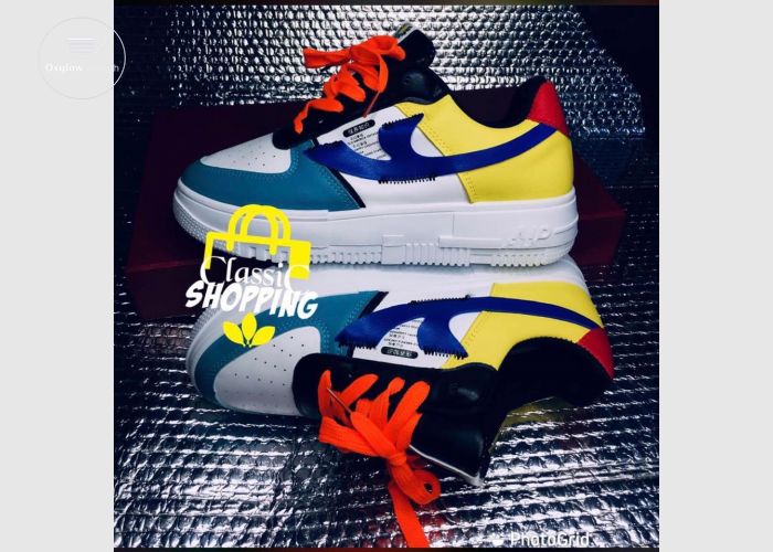 Sneakers