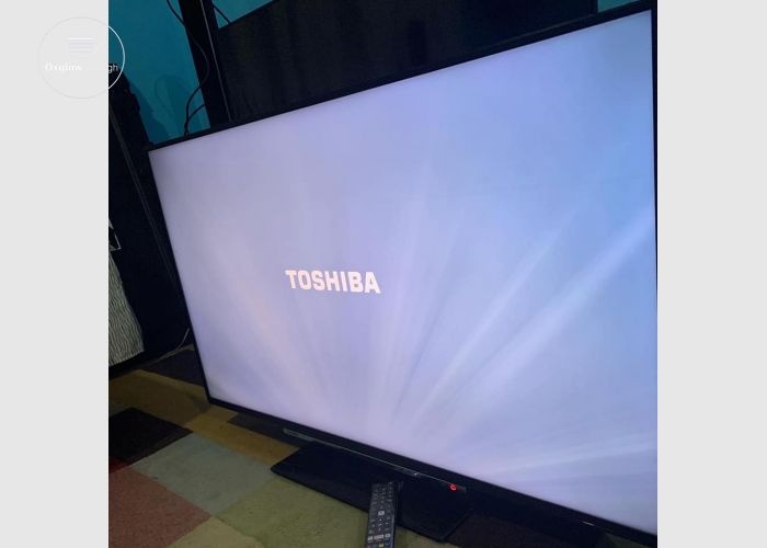 Toshiba 53" 4K Ultra-HD Led Smart TV