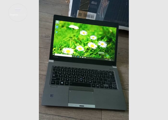 Toshiba DynaBook  R63 Laptop