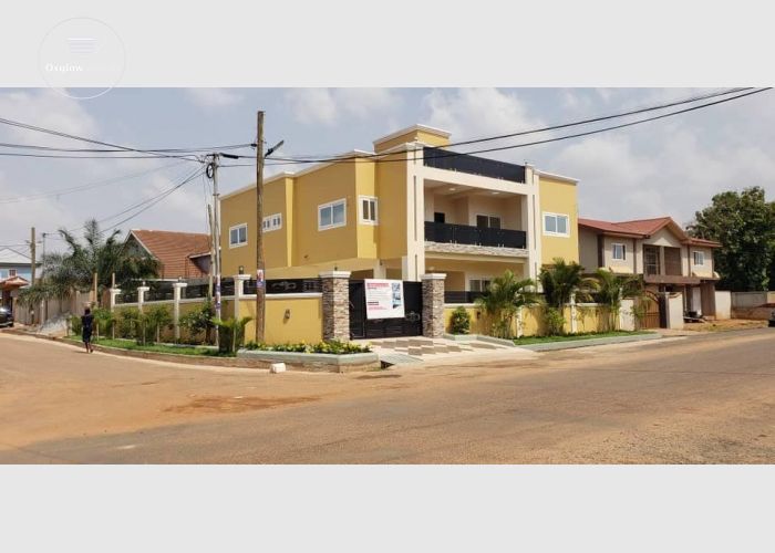 Ultramodern 5 Bedroom House For Sale 