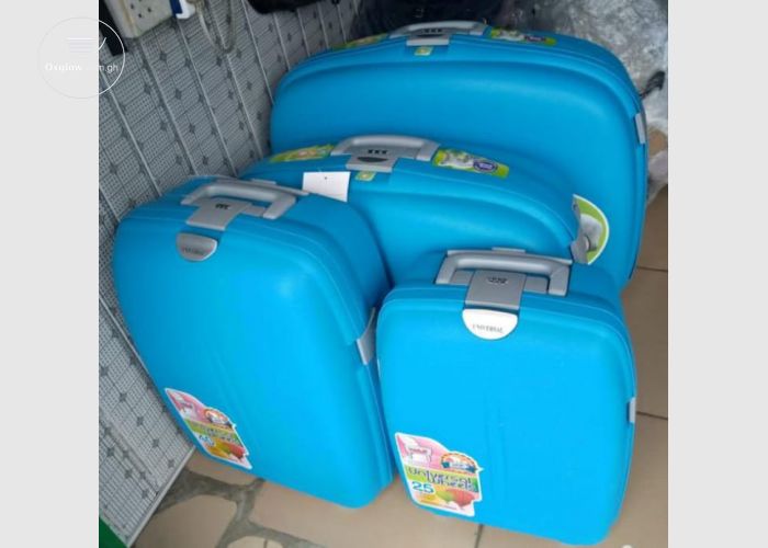 Universal Plastic Travelling Bags
