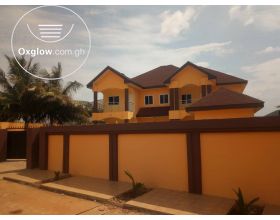 :Executive 4 bedrooms