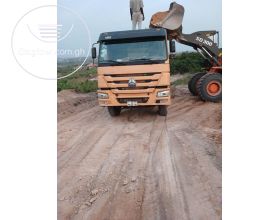 2020 HOWO TIPPER TRUCK